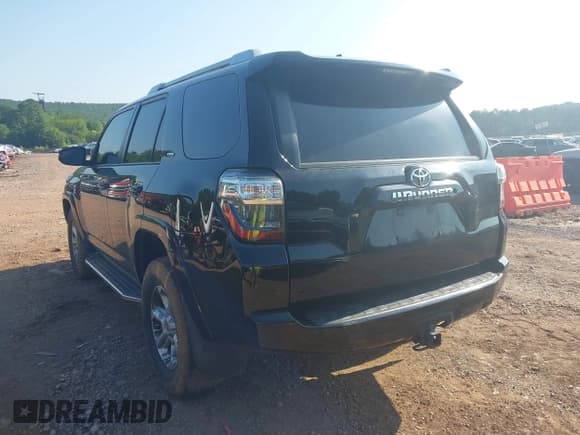 ✅ 2016 Toyota 4Runner SR5 • VIN: JTEZU5JR7G5131781 • Lot: 42601247. Wystawiony na IAAI z przebiegiem 171 408 mil. Bezpłatny archiwum sprzedaży aukcyjnych z USA i szczegółowy raport historii pojazdu na DreamBid. Zdjęcie 3.