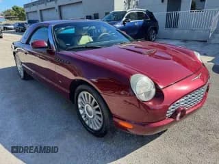 ✅ 2004 Ford Thunderbird Deluxe • VIN: 1FAHP60A54Y110954 • Лот: 71134015. Опубликован ранее на Copart с пробегом 26 244 миль. Бесплатный доступ к архиву аукционных продаж из США и подробный отчёт об истории автомобиля на DreamBid. Изображение 4.
