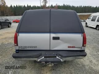 ✅ 1994 GMC Suburban • VIN: 1GKEC16K4RJ762562 • Lot: 81242184. Wystawiony na Copart z przebiegiem 182 583 mil. Bezpłatny archiwum sprzedaży aukcyjnych z USA i szczegółowy raport historii pojazdu na DreamBid. Zdjęcie 6.