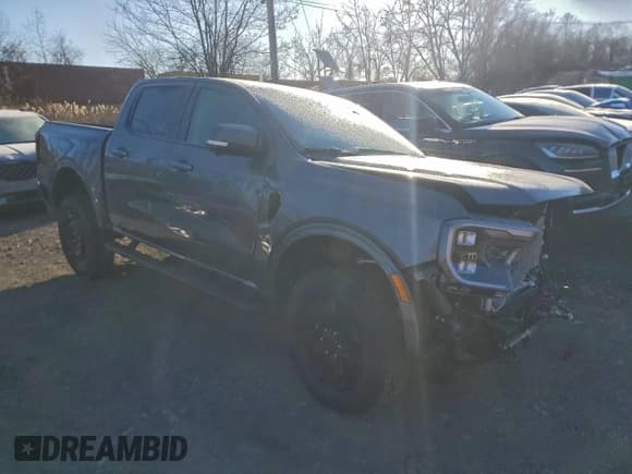 ✅ 2025 Ford Ranger Lariat • VIN: 1FTER4KP7SLE02841 • Lot: 96258395. Wystawiony na Copart z przebiegiem 2 436 mil. Bezpłatny archiwum sprzedaży aukcyjnych z USA i szczegółowy raport historii pojazdu na DreamBid. Zdjęcie 4.