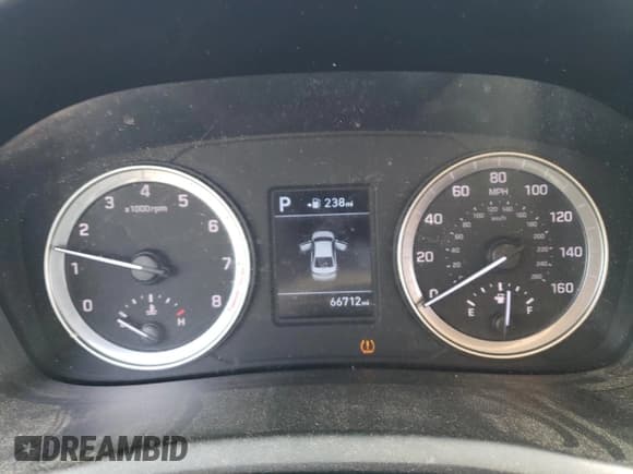 ✅ 2018 Hyundai Sonata SE • VIN: 5NPE24AF1JH715349 • Lot: 51345283. Listed on Copart with 66,712 mi. Free auction sales archive from the USA and detailed vehicle history report at DreamBid. Image 9.