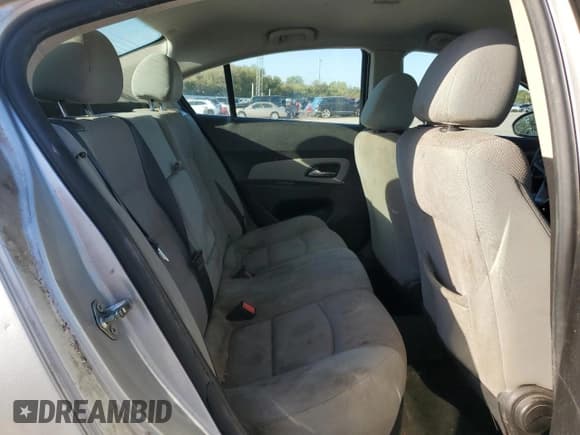 ✅ 2014 Chevrolet Cruze 1LT • VIN: 1G1PC5SB1E7273330 • Лот: 73784104. Опубликован ранее на Copart с пробегом 81 619 миль. Бесплатный доступ к архиву аукционных продаж из США и подробный отчёт об истории автомобиля на DreamBid. Изображение 10.