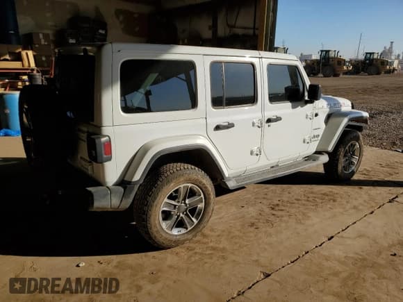 ✅ 2018 Jeep Wrangler Unlimited Sahara • VIN: 1C4HJXEG6JW320761 • Lot: 92801835. Listed on Copart with 60,591 mi. Free auction sales archive from the USA and detailed vehicle history report at DreamBid. Image 3.