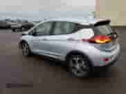 2017 Chevrolet Bolt EV Premier z VIN 1G1FX6S06H4186162, wystawiony jako Copart lot #82360973 z przebiegiem 85 624 mil mil oraz . Historia ofert i sprzedaży dostępna na DreamBid. Obrazek 2.