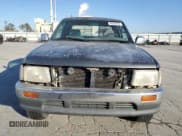 ✅ 1995 Toyota T100 • VIN: JT4VD22F4S0008399 • Лот: 42249755. Опубликован ранее на Copart с пробегом 282 751 миль. Бесплатный доступ к архиву аукционных продаж из США и подробный отчёт об истории автомобиля на DreamBid. Изображение 5.