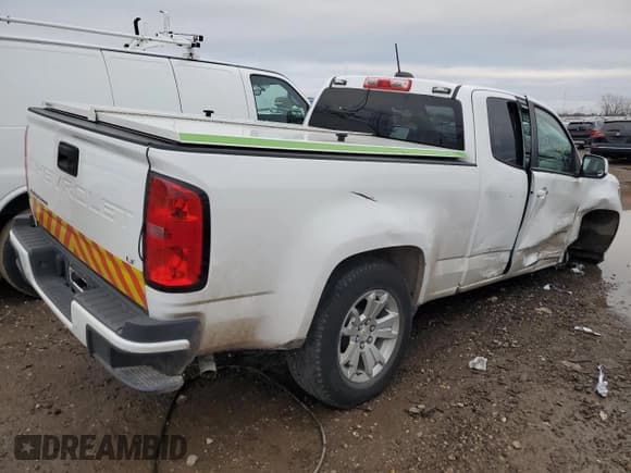 ✅ 2022 Chevrolet Colorado 2WD LT • VIN: 1GCHSCEA8N1121487 • Lot: 81768064. Listed on Copart with 25,494 mi. Free auction sales archive from the USA and detailed vehicle history report at DreamBid. Image 3.