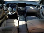 ✅ 2021 Mercedes-Benz GLC 300 • VIN: W1N0G8DB1MV320984 • Lot: 91215145. Listed on Copart with 29,072 mi. Free auction sales archive from the USA and detailed vehicle history report at DreamBid. Image 8.