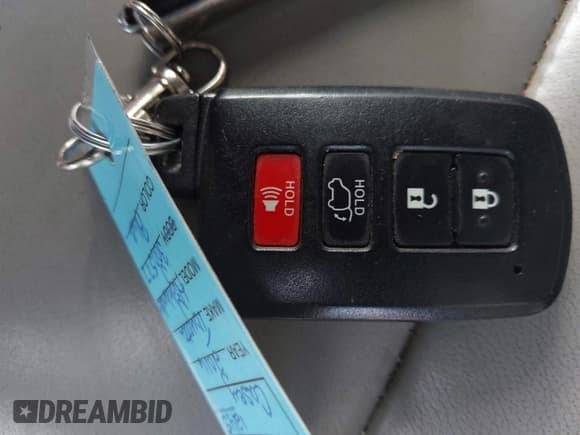 ✅ 2016 Toyota Highlander XLE • VIN: 5TDJKRFH9GS300577 • Lot: 43260610. Wystawiony na IAAI z przebiegiem 143 348 mil. Bezpłatny archiwum sprzedaży aukcyjnych z USA i szczegółowy raport historii pojazdu na DreamBid. Zdjęcie 11.