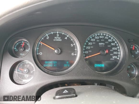 ✅ 2009 GMC Sierra 1500 SLT • VIN: 3GTEC33069G214168 • Лот: 44639375. Опубликован ранее на Copart с пробегом 300 348 миль. Бесплатный доступ к архиву аукционных продаж из США и подробный отчёт об истории автомобиля на DreamBid. Изображение 9.