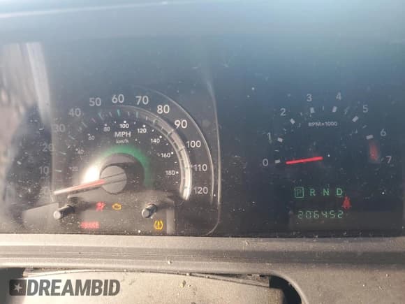 ✅ 2010 Dodge Journey SXT • VIN: 3D4PH5FV8AT256711 • Lot: 91935755. Wystawiony na Copart z przebiegiem 206 452 mil. Bezpłatny archiwum sprzedaży aukcyjnych z USA i szczegółowy raport historii pojazdu na DreamBid. Zdjęcie 9.