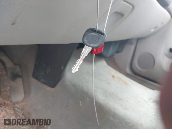 ✅ 2012 GMC Sierra 1500 SLE • VIN: 1GTR2VE70CZ104959 • Lot: 42887255. Wystawiony na IAAI z przebiegiem 81 604 mil. Bezpłatny archiwum sprzedaży aukcyjnych z USA i szczegółowy raport historii pojazdu na DreamBid. Zdjęcie 11.