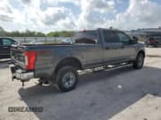 ✅ 2019 Ford F-250 XL • VIN: 1FT7W2BT9KEC61729 • Lot: 60440165. Listed on Copart with 176,967 mi. Free auction sales archive from the USA and detailed vehicle history report at DreamBid. Image 3.