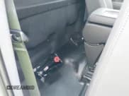 ✅ 2024 Chevrolet Silverado 2500HD • VIN: 1GB0WLE7XRF169799 • Lot: 42273647. Wystawiony na IAAI z przebiegiem 4 552 mil. Bezpłatny archiwum sprzedaży aukcyjnych z USA i szczegółowy raport historii pojazdu na DreamBid. Zdjęcie 8.