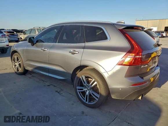 ✅ 2019 Volvo XC60 Momentum • VIN: YV4A22RK1K1334885 • Lot: 92081135. Listed on Copart with 81,969 mi. Free auction sales archive from the USA and detailed vehicle history report at DreamBid. Image 2.
