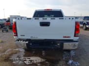 ✅ 2012 GMC Sierra 1500 SLE • VIN: 3GTP2VE79CG149583 • Лот: 43208325. Опубликован ранее на IAAI с пробегом 319 597 миль. Бесплатный доступ к архиву аукционных продаж из США и подробный отчёт об истории автомобиля на DreamBid. Изображение 17.