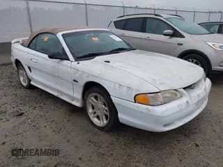 ✅ 1998 Ford Mustang GT • VIN: 1FAFP45XXWF189285 • Lot: 43575044. Wystawiony na IAAI z przebiegiem 139 454 mil. Bezpłatny archiwum sprzedaży aukcyjnych z USA i szczegółowy raport historii pojazdu na DreamBid. Zdjęcie 1.