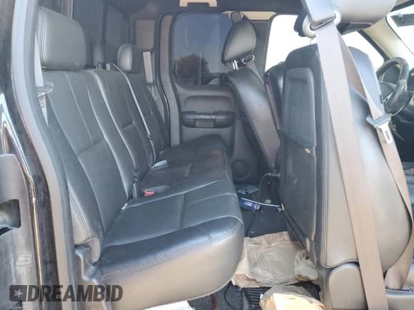 2012 Chevrolet Silverado 1500 LTZ с VIN 1GCRKTE71CZ187905, выставлен на аукционе Copart как лот 85349105 с пробегом 232 644 миль миль и Списание • Salvage title. История ставок и продаж доступна на DreamBid. Изображение 10.