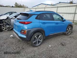 ✅ 2020 Hyundai Kona Limited • VIN: KM8K3CA59LU499126 • Lot: 71197473. Wystawiony na Copart z przebiegiem 21 413 mil mil. Skorzystaj z bezpłatnego archiwum sprzedaży aukcyjnych z USA i zobacz szczegółowy raport historii pojazdu na DreamBid. Zdjęcie 3.