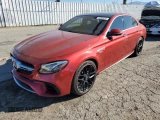 ✅ 2020 Mercedes-Benz E 63 S AMG • VIN: WDDZF8KB0LA700897 • Lot: 46302415. Wystawiony na Copart z przebiegiem 112 929 mil. Bezpłatny archiwum sprzedaży aukcyjnych z USA i szczegółowy raport historii pojazdu na DreamBid. Zdjęcie 1.