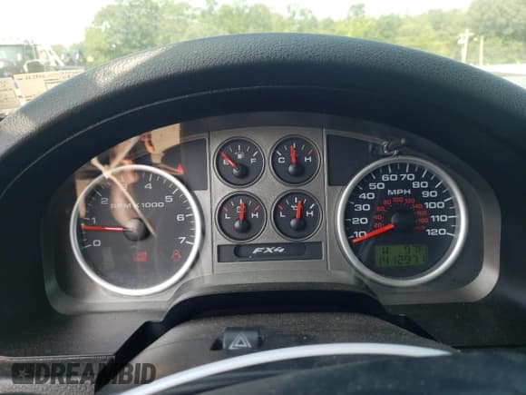 ✅ 2006 Ford F-150 XLT • VIN: 1FTPX04566KC83825 • Лот: 61541365. Опубликован ранее на Copart с пробегом 141 597 миль. Бесплатный доступ к архиву аукционных продаж из США и подробный отчёт об истории автомобиля на DreamBid. Изображение 9.