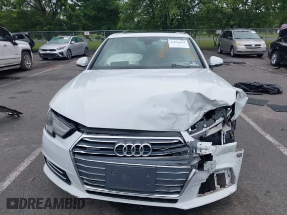 ✅ 2017 Audi A4 Premium • VIN: WAUANAF45HN023811 • Lot: 42890614. Wystawiony na IAAI z przebiegiem 42 024 mil. Bezpłatny archiwum sprzedaży aukcyjnych z USA i szczegółowy raport historii pojazdu na DreamBid. Zdjęcie 6.