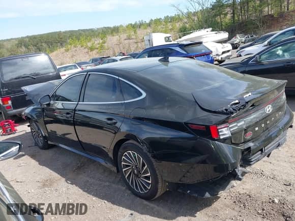 2024 Hyundai Sonata SEL z VIN KMHL34JJ4RA099606, wystawiony jako IAAI lot #41860308 z przebiegiem 3 190 mil mil oraz . Historia ofert i sprzedaży dostępna na DreamBid. Obrazek 14.