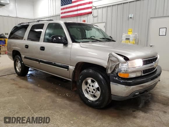 ✅ 2001 Chevrolet Suburban LS • VIN: 3GNFK16T11G159397 • Лот: 54366085. Опубликован ранее на Copart с пробегом 237 806 миль. Бесплатный доступ к архиву аукционных продаж из США и подробный отчёт об истории автомобиля на DreamBid. Изображение 4.