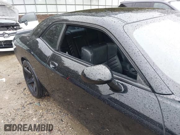 ✅ 2018 Dodge Challenger SRT Hellcat • VIN: 2C3CDZC96JH255088 • Lot: 43562241. Listed on IAAI with 63,355 mi. Free auction sales archive from the USA and detailed vehicle history report at DreamBid. Image 6.