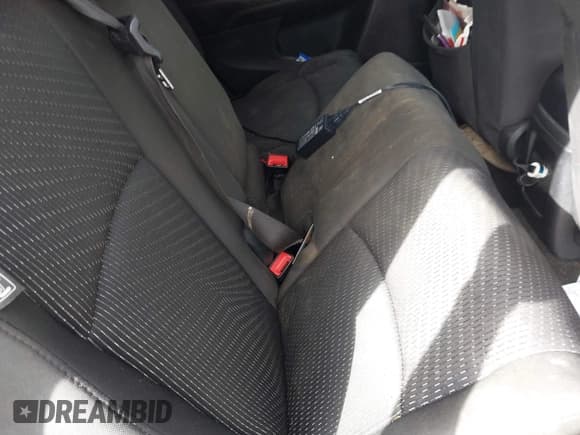 ✅ 2017 Dodge Journey SE • VIN: 3C4PDCAB9HT581954 • Лот: 43327927. Опубликован ранее на IAAI с пробегом 175 799 миль. Бесплатный доступ к архиву аукционных продаж из США и подробный отчёт об истории автомобиля на DreamBid. Изображение 8.