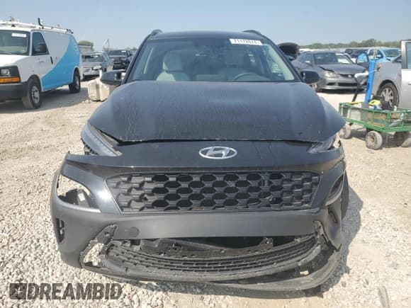 ✅ 2022 Hyundai Kona SEL • VIN: KM8K62AB9NU881747 • Лот: 71172074. Опубликован ранее на Copart с пробегом 56 657 миль. Бесплатный доступ к архиву аукционных продаж из США и подробный отчёт об истории автомобиля на DreamBid. Изображение 5.