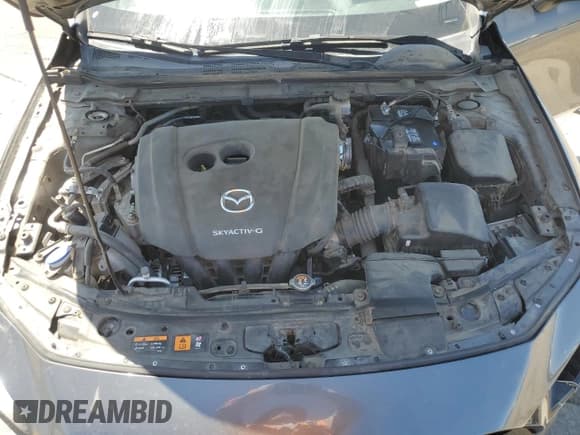 ✅ 2020 Mazda 3 Premium • VIN: JM1BPBNM1L1164240 • Lot: 61675365. Wystawiony na Copart z przebiegiem 90 509 mil. Bezpłatny archiwum sprzedaży aukcyjnych z USA i szczegółowy raport historii pojazdu na DreamBid. Zdjęcie 11.