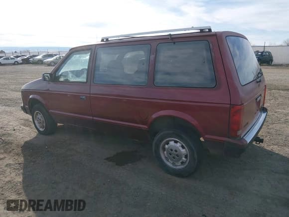 ✅ 1987 Dodge Caravan • VIN: 2B4FK5135HR236815 • Lot: 43882650. Listed on IAAI with 172,707 mi. Free auction sales archive from the USA and detailed vehicle history report at DreamBid. Image 3.