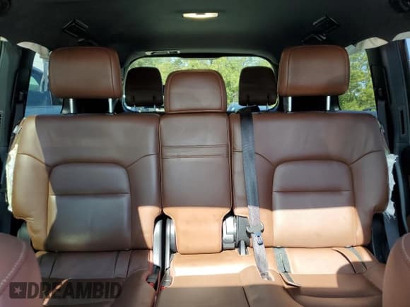 ✅ 2019 Toyota Land Cruiser • VIN: JTMCY7AJ1K4084055 • Лот: 50445844. Опубликован ранее на Copart с пробегом 154 993 миль. Бесплатный доступ к архиву аукционных продаж из США и подробный отчёт об истории автомобиля на DreamBid. Изображение 10.