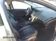 ✅ 2016 Ford Focus SE • VIN: 1FADP3K27GL346137 • Лот: 43119382. Опубликован ранее на IAAI с пробегом 160 791 миль. Бесплатный доступ к архиву аукционных продаж из США и подробный отчёт об истории автомобиля на DreamBid. Изображение 5.