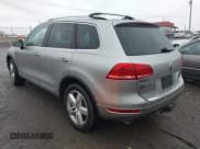 ✅ 2011 Volkswagen Touareg • VIN: WVGFG9BP9BD005967 • Лот: 43753282. Опубликован ранее на IAAI с пробегом 173 170 миль. Бесплатный доступ к архиву аукционных продаж из США и подробный отчёт об истории автомобиля на DreamBid. Изображение 3.