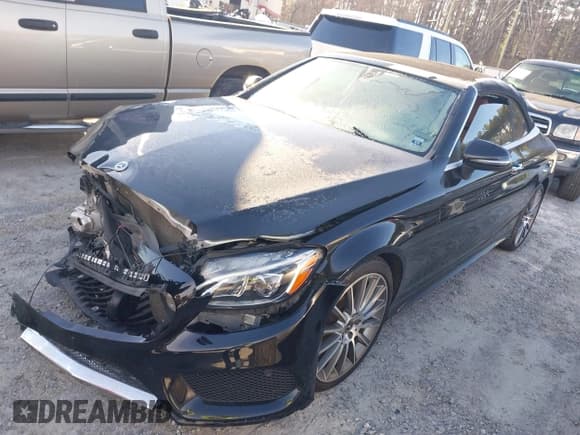 ✅ 2018 Mercedes-Benz C 300 • VIN: WDDWK4JB3JF701325 • Lot: 41607243. Wystawiony na IAAI z przebiegiem 76 967 mil. Bezpłatny archiwum sprzedaży aukcyjnych z USA i szczegółowy raport historii pojazdu na DreamBid. Zdjęcie 18.