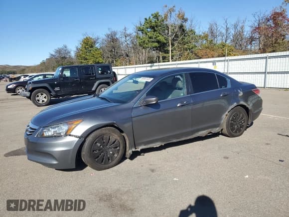 ✅ 2011 Honda Accord LX • VIN: 1HGCP2F35BA004646 • Lot: 86993105. Listed on Copart with 254,300 mi. Free auction sales archive from the USA and detailed vehicle history report at DreamBid. Image 1.