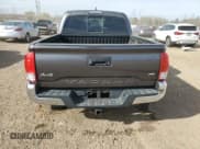 ✅ 2017 Toyota Tacoma SR5 • VIN: 5TFCZ5AN4HX110921 • Lot: 91603375. Listed on Copart with 75,832 mi. Free auction sales archive from the USA and detailed vehicle history report at DreamBid. Image 6.