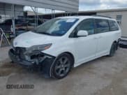 ✅ 2015 Toyota Sienna SE • VIN: 5TDXK3DC9FS669405 • Lot: 42590910. Listed on IAAI with 82,127 mi. Free auction sales archive from the USA and detailed vehicle history report at DreamBid. Image 18.