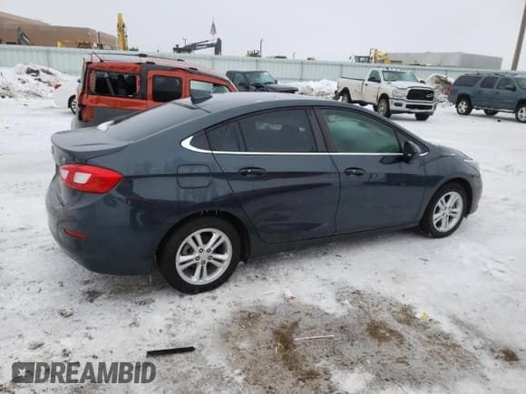 ✅ 2017 Chevrolet Cruze LT • VIN: 1G1BH5SE5H7230166 • Lot: 73652072. Listed on Copart with 53,032 mi. Free auction sales archive from the USA and detailed vehicle history report at DreamBid. Image 3.