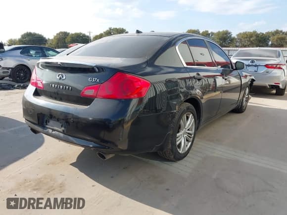 ✅ 2010 Infiniti G37 x • VIN: JN1CV6AR4AM254581 • Лот: 43521370. Опубликован ранее на IAAI с пробегом 184 380 миль. Бесплатный доступ к архиву аукционных продаж из США и подробный отчёт об истории автомобиля на DreamBid. Изображение 4.