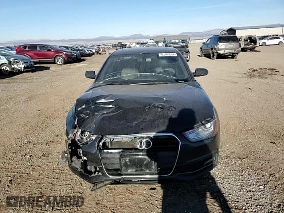 ✅ 2014 Audi A4 Prestige • VIN: WAUMFAFL9EN041175 • Лот: 83340014. Опубликован ранее на Copart с пробегом 94 690 миль. Бесплатный доступ к архиву аукционных продаж из США и подробный отчёт об истории автомобиля на DreamBid. Изображение 10.