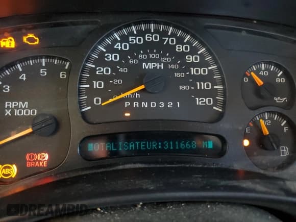 ✅ 2006 Chevrolet Silverado 2500HD Work Truck • VIN: 1GCHC23UX6F139191 • Лот: 42126165. Опубликован ранее на Copart с пробегом 311 668 миль. Бесплатный доступ к архиву аукционных продаж из США и подробный отчёт об истории автомобиля на DreamBid. Изображение 9.