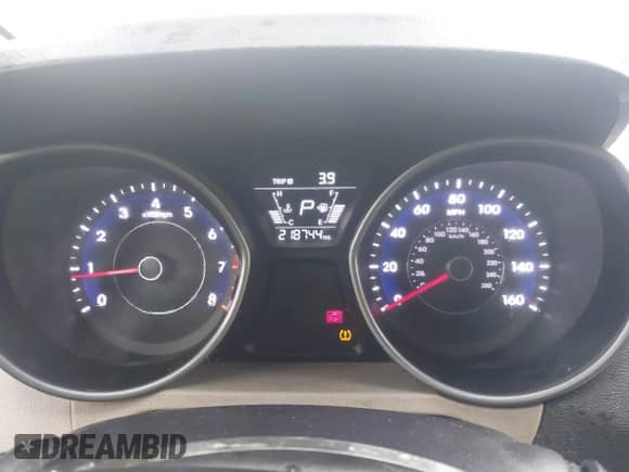 2016 Hyundai Elantra SE with VIN 5NPDH4AE5GH775032, listed as a IAAI auction lot 43592526 with 218,744 mi miles and . Bid and sale history available at DreamBid. Image 7.