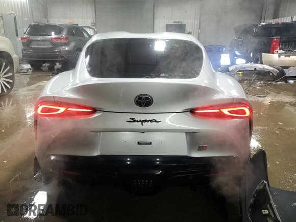 ✅ 2021 Toyota Supra 3.0 • VIN: WZ1DB0C05MW043888 • Lot: 91115565. Listed on Copart with 42,909 mi. Free auction sales archive from the USA and detailed vehicle history report at DreamBid. Image 6.