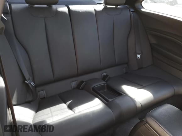 ✅ 2014 BMW 2 Series M235i • VIN: WBA1J7C54EVW84205 • Лот: 85169755. Опубликован ранее на Copart с пробегом 91 702 миль. Бесплатный доступ к архиву аукционных продаж из США и подробный отчёт об истории автомобиля на DreamBid. Изображение 10.