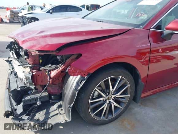 2022 Toyota Camry Hybrid XLE with VIN 4T1F31AK3NU573039, listed as a IAAI auction lot 42593982 with 39,779 mi miles and . Bid and sale history available at DreamBid. Image 21.