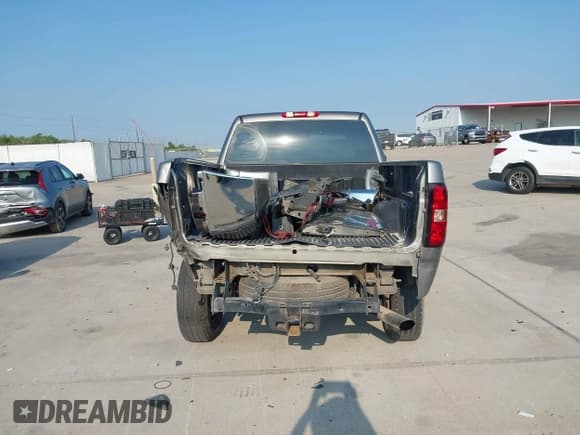 ✅ 2014 Chevrolet Silverado 2500HD LT • VIN: 1GC1CXEG2EF157527 • Lot: 43209361. Listed on IAAI with 193,310 mi. Free auction sales archive from the USA and detailed vehicle history report at DreamBid. Image 16.