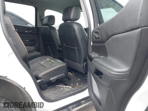 ✅ 2023 GMC Acadia AT4 • VIN: 1GKKNLLS5PZ110674 • Lot: 43701682. Listed on IAAI with 51,764 mi. Free auction sales archive from the USA and detailed vehicle history report at DreamBid. Image 8.