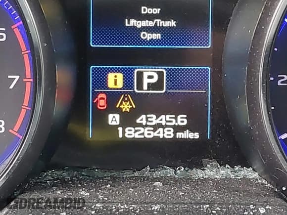 ✅ 2015 Subaru Outback Premium • VIN: 4S4BSACCXF3317544 • Lot: 43762586. Listed on IAAI with 182,648 mi. Free auction sales archive from the USA and detailed vehicle history report at DreamBid. Image 15.